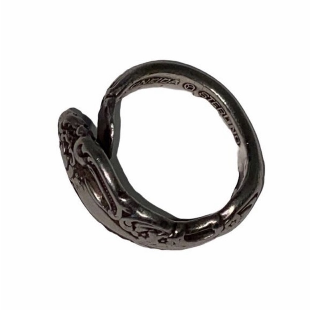 Oneida Vintage Sterling Silver Spoon Ring